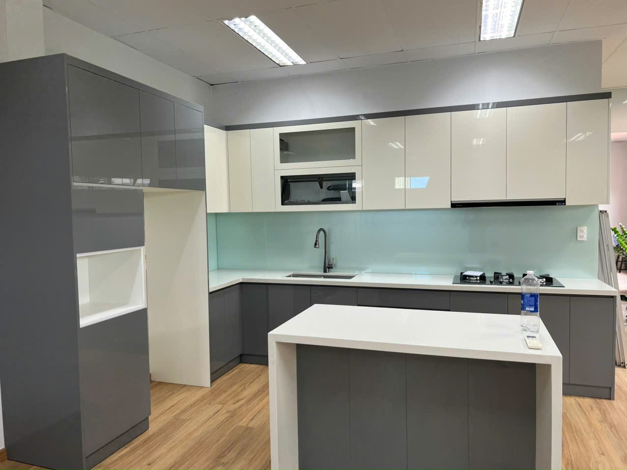 Dịch vụ vệ sinh nhà cửa trọn gói tại Khánh Hòa