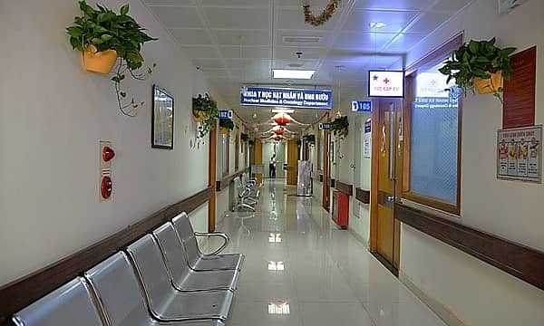 Dịch Vụ Vệ Sinh Công Nghiệp Cho Bệnh Viện Và Cơ Sở Y Tế – Nếu Là Quản Lý, Bạn Không Thể Bỏ Qua! 6 Vệ Sinh Công Nghiệp Cho Bệnh Viện Và Cơ Sở Y Tế