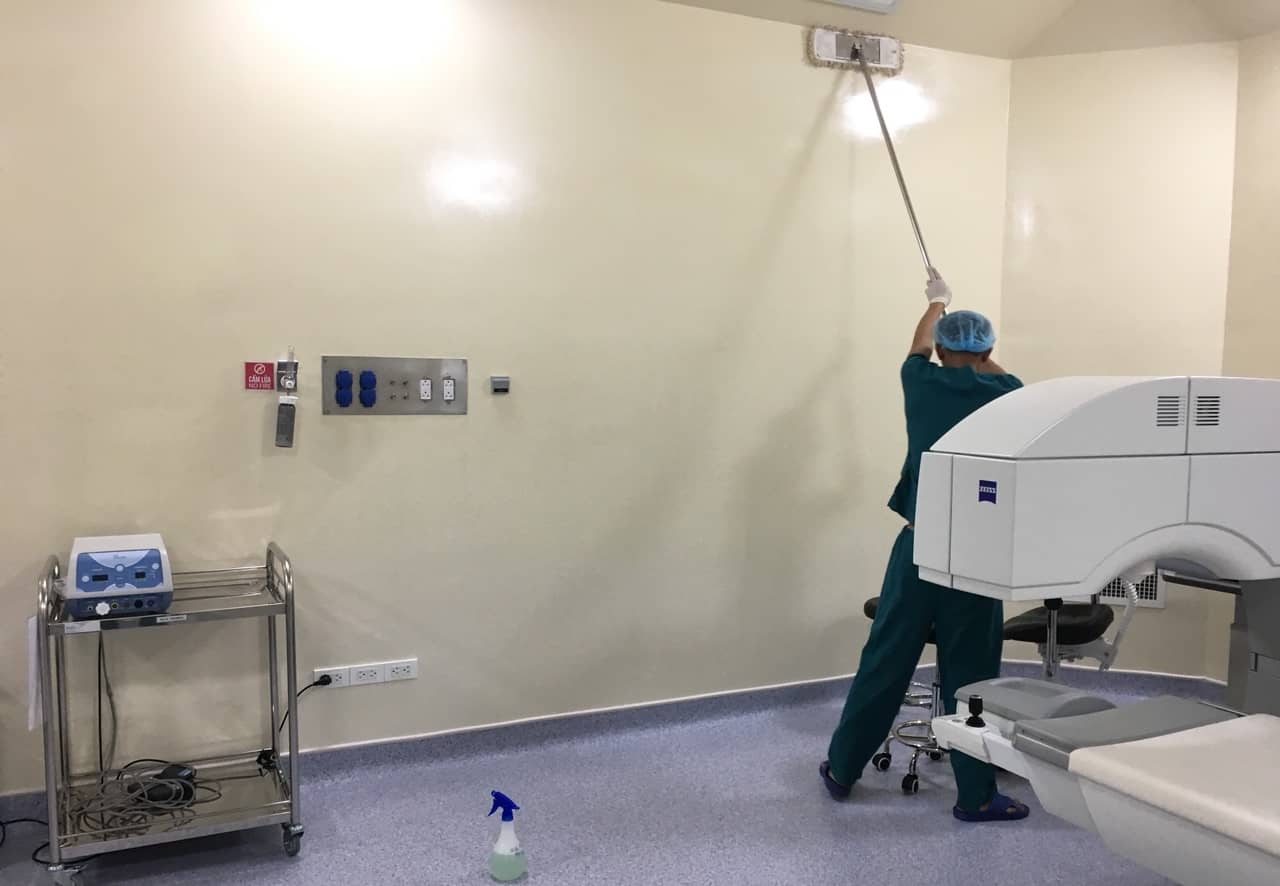 Dịch Vụ Vệ Sinh Công Nghiệp Cho Bệnh Viện Và Cơ Sở Y Tế – Nếu Là Quản Lý, Bạn Không Thể Bỏ Qua! 5 Vệ Sinh Công Nghiệp Cho Bệnh Viện Và Cơ Sở Y Tế
