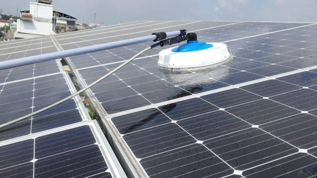 Bảng Báo Giá Dịch Vụ Vệ Sinh Pin Năng Lượng Mặt Trời Tại Khánh Hòa 