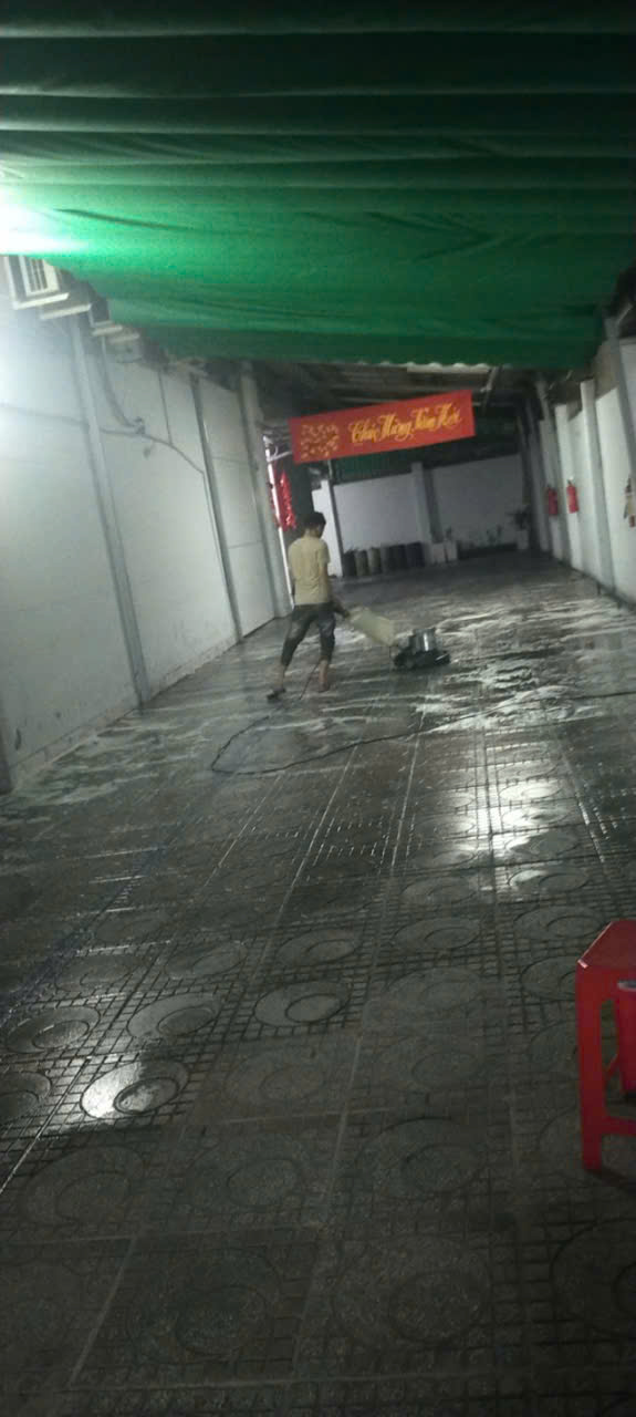 Dịch vụ vệ sinh tòa nhà và cao ốc tại Khánh Hòa – giải pháp sạch đẹp, chuyên nghiệp cho mọi công trình 3 Dịch vụ vệ sinh tòa nhà và cao ốc tại Khánh Hòa