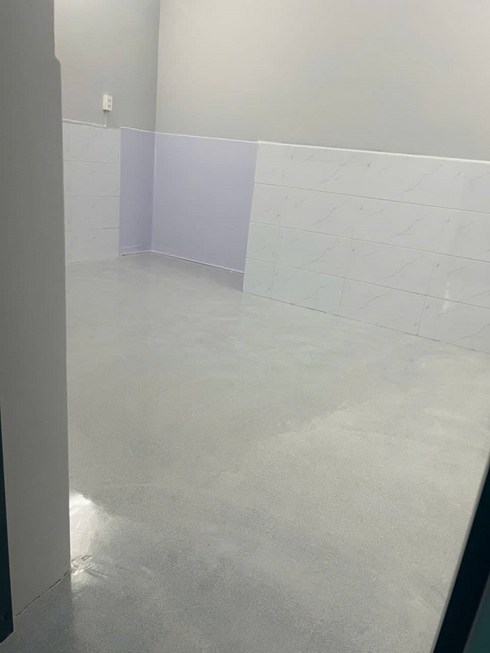 Thi Công Sơn Sàn Defix Chống Thấm Toilet: Giải Pháp "Cứu Cánh" Vĩnh Viễn Cho Sàn Nhà Vệ Sinh