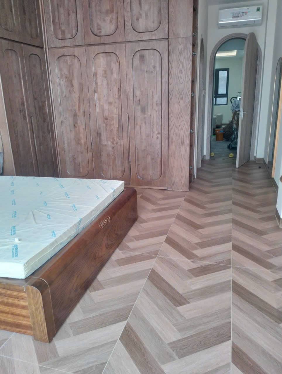 Vệ Sinh Căn Hộ Chung Cư Quận 10: Dịch Vụ Sạch Sâu, Khử Khuẩn Trọn Gói Chuẩn 5 Sao 2 Vệ Sinh Căn Hộ Chung Cư Quận 10: Dịch Vụ Sạch Sâu, Khử Khuẩn Trọn Gói Chuẩn 5 Sao