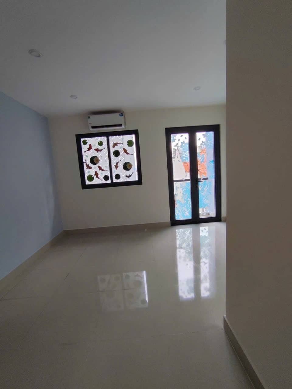 Dịch Vụ Tổng Vệ Sinh Chung Cư Screc Tower Tại Quận 3: Sạch Sâu, Uy Tín & Chuẩn Mực 6 Dịch Vụ Tổng Vệ Sinh Chung Cư Screc Tower Tại Quận 3