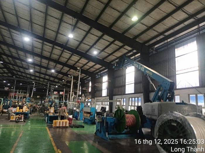 Kỹ Thuật Quét Mạng Nhện, Tổng Vệ Sinh Nhà Xưởng Tại Củ Chi: Giải Pháp Thanh Lọc Không Gian Sản Xuất Chuyên Sâu, Đạt Chuẩn Kiểm Định Quốc Tế 1 Kỹ Thuật Quét Mạng Nhện, Tổng Vệ Sinh Nhà Xưởng Tại Củ Chi: Giải Pháp Thanh Lọc Không Gian Sản Xuất Chuyên Sâu, Đạt Chuẩn Kiểm Định Quốc Tế