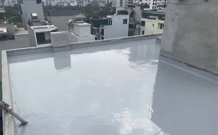 Chống Thấm Mái Sân Thượng Gốc PU 2 Thành Phần Tại HCM: Bền Bỉ, Triệt Để 100%